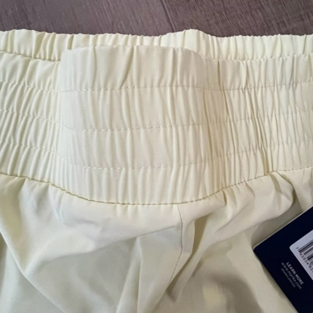 Marika Wax Yellow‎ Shorts Large Side Seam Pocket Silky Finish Elastic Waist NWT - Picture 6 of 11